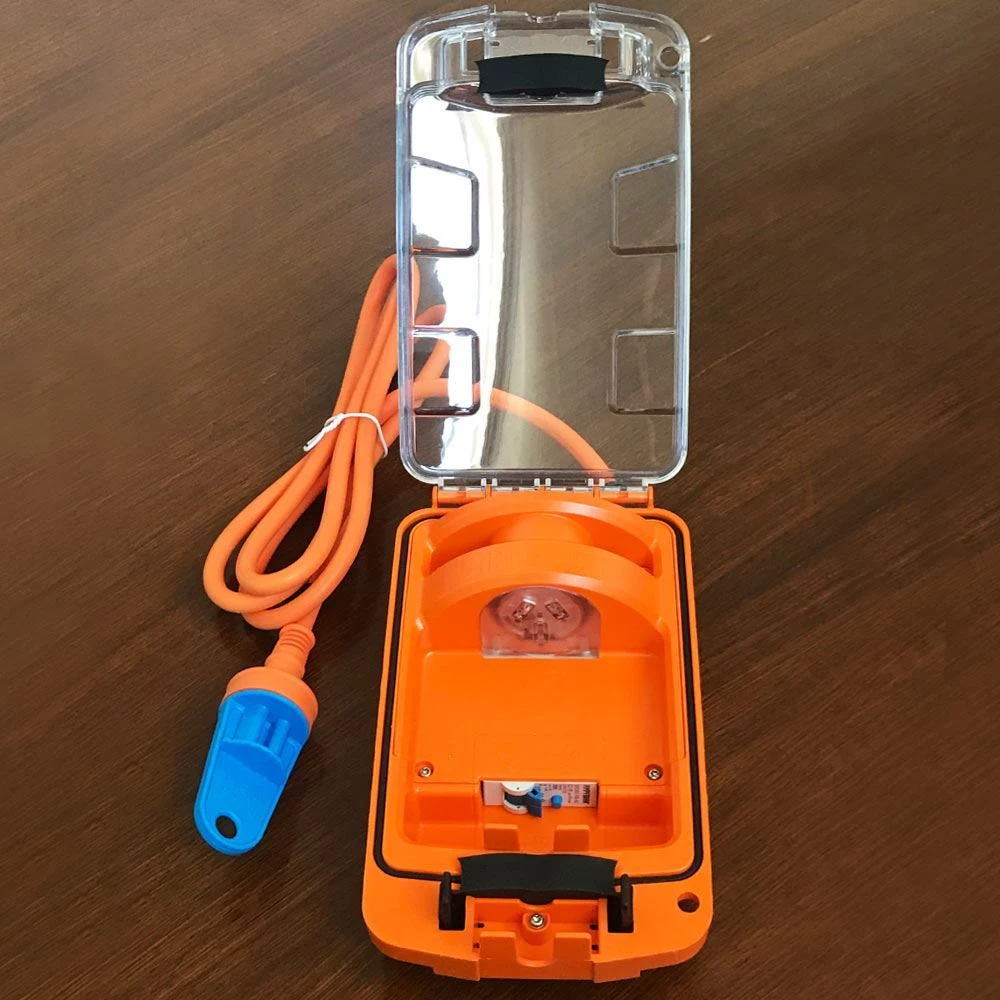 RV Plus 15A−10A Power Adapter 4 RV Plus 15A−10A Power Adapter - Image 2