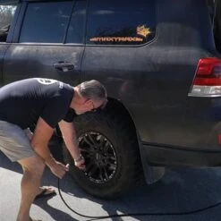 Indeflate Deflator/Inflator/Equaliser 4 Hose -Outdoor Camping Shop 1277964 maxtrax indeflate 4 hose